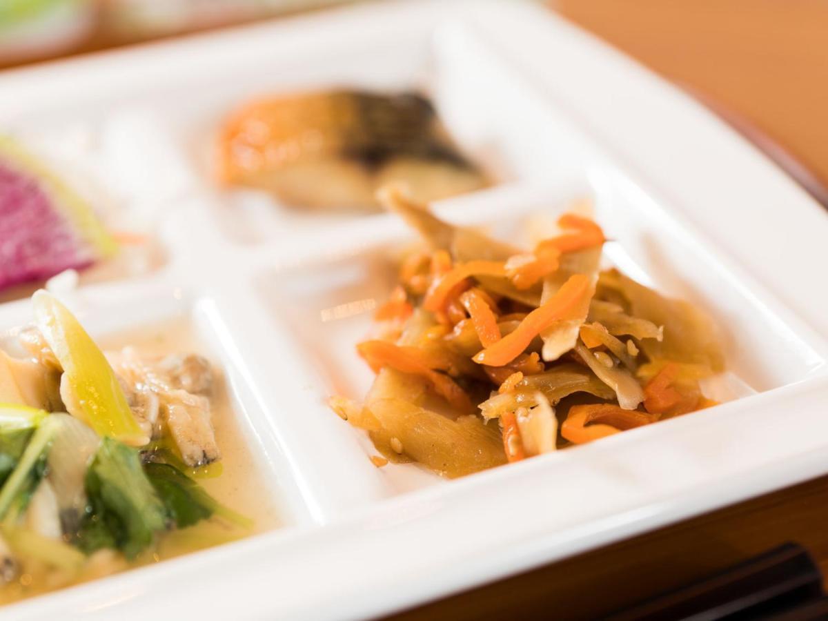 โรงแรม ซูเปอร์ โฮเต็ล คินชิโช-เอะคิเมะ